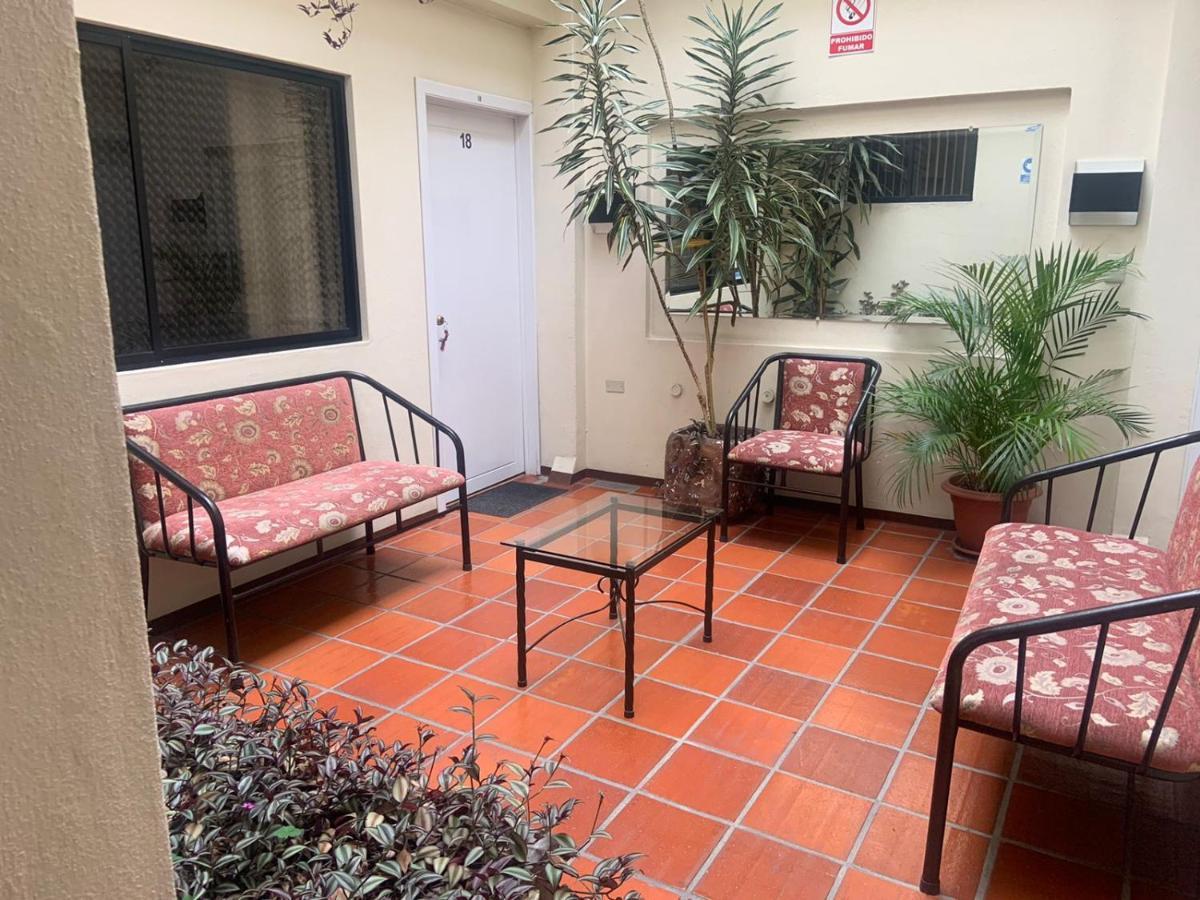 Hotel Mariscal Inn & Suite Cuenca Exterior foto