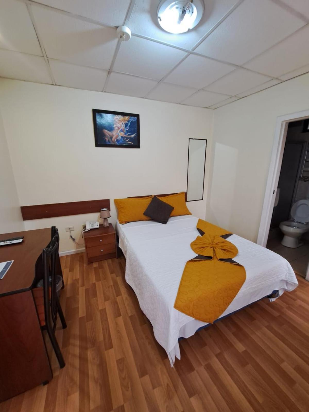 Hotel Mariscal Inn & Suite Cuenca Exterior foto